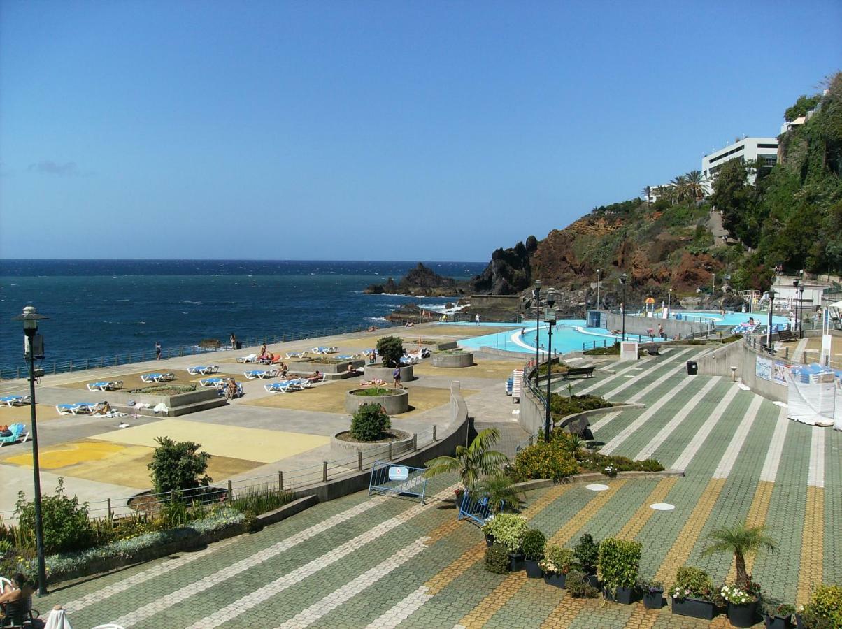 Oceanfront Apartment Фуншал Екстер'єр фото